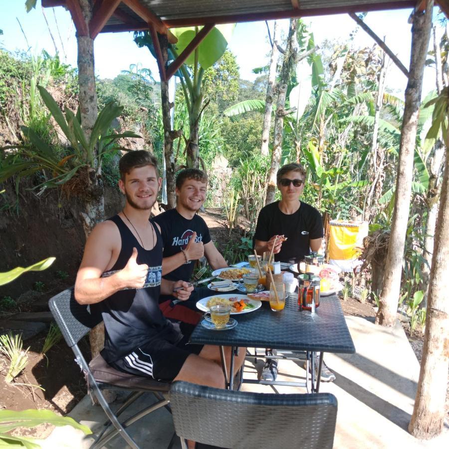 לינה וארוחת בוקר Eco Bedugul Adventurer Camp מראה חיצוני תמונה